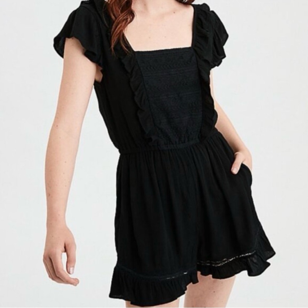 American Eagle Outfitters Black Ruffle Romper Cottagecore Summer size medium